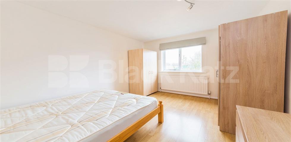 Modern Apartment Wingrave Road, Hammersmith